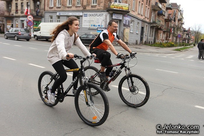 biaoczerwona-parada-na-rowerach-w-swietnych-humorach-foto-46292