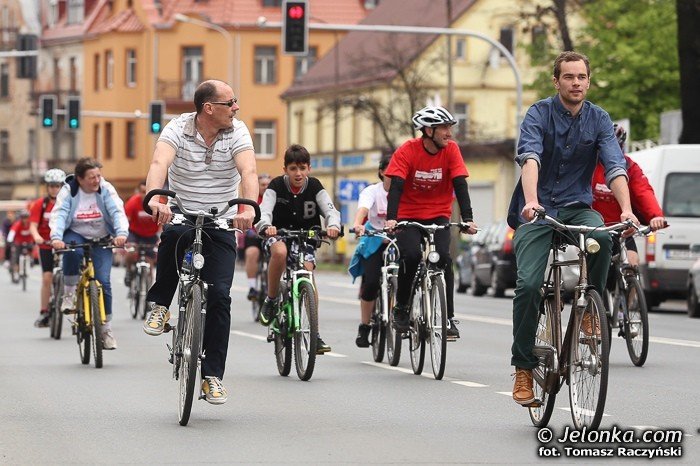 biaoczerwona-parada-na-rowerach-w-swietnych-humorach-foto-46292