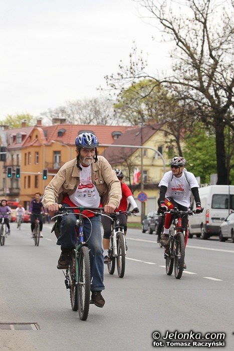 biaoczerwona-parada-na-rowerach-w-swietnych-humorach-foto-46292