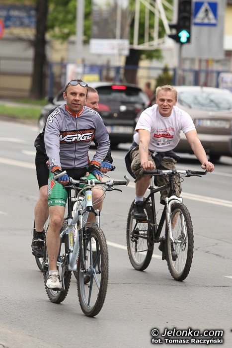 biaoczerwona-parada-na-rowerach-w-swietnych-humorach-foto-46292