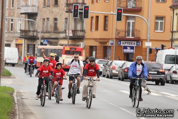 biaoczerwona-parada-na-rowerach-w-swietnych-humorach-foto-46292