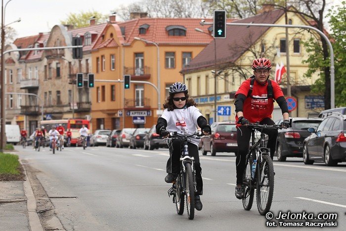 biaoczerwona-parada-na-rowerach-w-swietnych-humorach-foto-46292