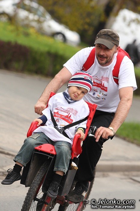 biaoczerwona-parada-na-rowerach-w-swietnych-humorach-foto-46292