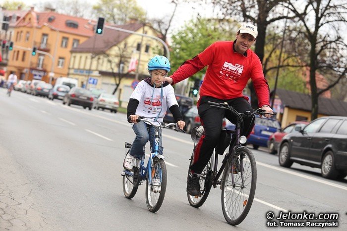 biaoczerwona-parada-na-rowerach-w-swietnych-humorach-foto-46292