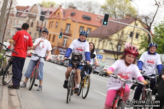 biaoczerwona-parada-na-rowerach-w-swietnych-humorach-foto-46292