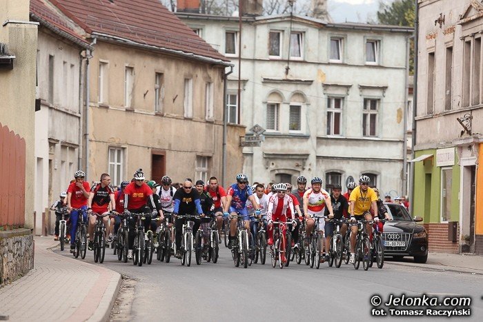 biaoczerwona-parada-na-rowerach-w-swietnych-humorach-foto-46292