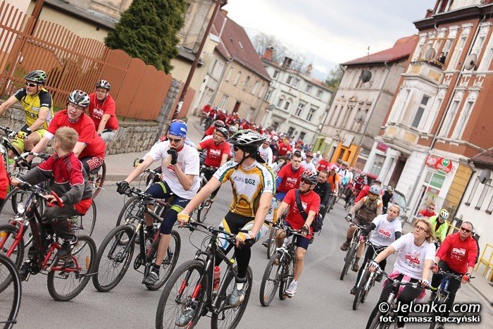 biaoczerwona-parada-na-rowerach-w-swietnych-humorach-foto-46292