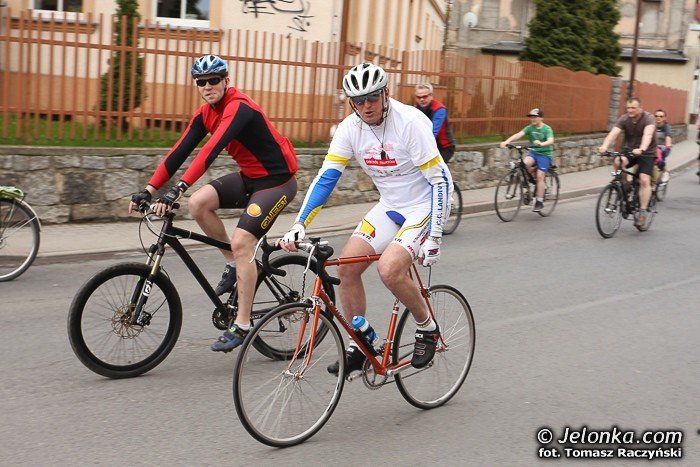 biaoczerwona-parada-na-rowerach-w-swietnych-humorach-foto-46292