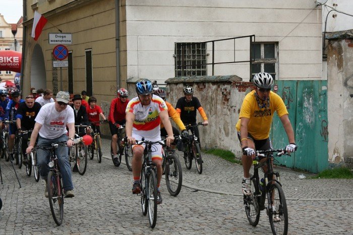 biaoczerwona-parada-na-rowerach-w-swietnych-humorach-foto-46292