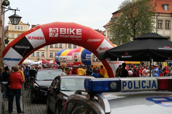biaoczerwona-parada-na-rowerach-w-swietnych-humorach-foto-46292