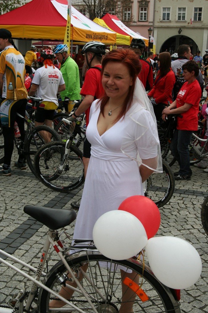 biaoczerwona-parada-na-rowerach-w-swietnych-humorach-foto-46292