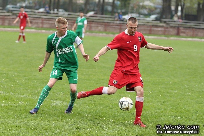 karkonosze-pokonay-ekipe-z-czoowki-tabeli-foto-46298