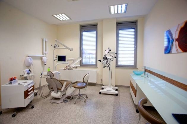 na-czym-polega-zabieg-poszerzonego-lakowania-bruzd-materiaem-kompozytowym-46301