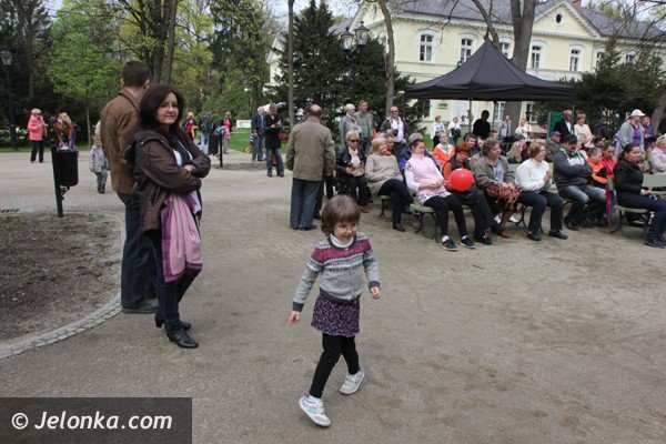 w-meksykanskich-rytmach-bawili-sie-w-cieplicach-foto-46304
