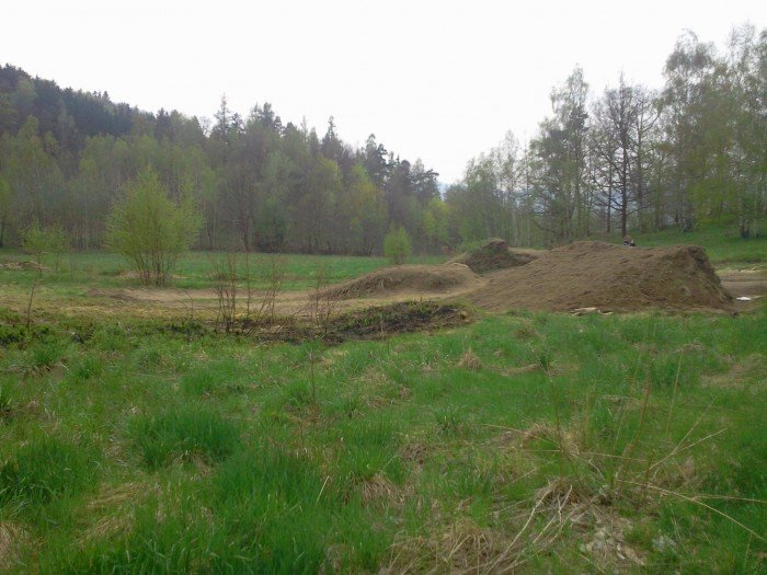czytelnik-wzgorza-omnickie-zamieniaja-sie-w-cross-i-wielkie-smietnisko-foto-46306