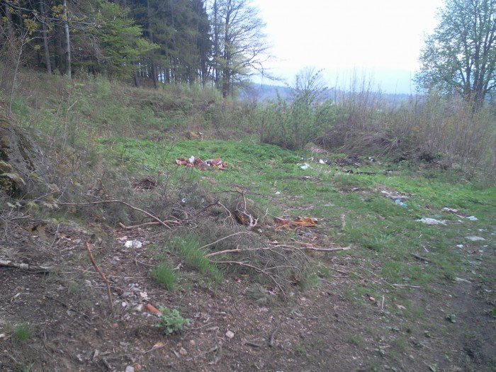 czytelnik-wzgorza-omnickie-zamieniaja-sie-w-cross-i-wielkie-smietnisko-foto-46306