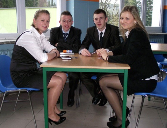 maturzysci-pod-szrenica-powinno-byc-dobrze-foto-46345