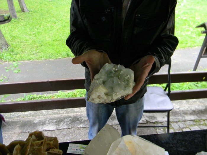 po-42-karkonoskiej-giedzie-mineraow-ska-i-skamieniaosci-foto-46420