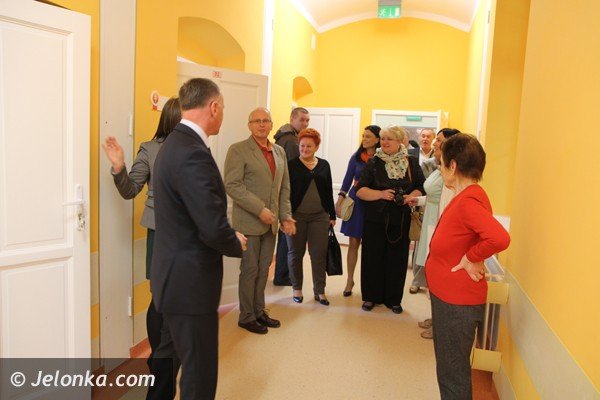 nowoczesny-oddzia-w-kowarach-leczacy-gruzlice-otwarty-foto-46449