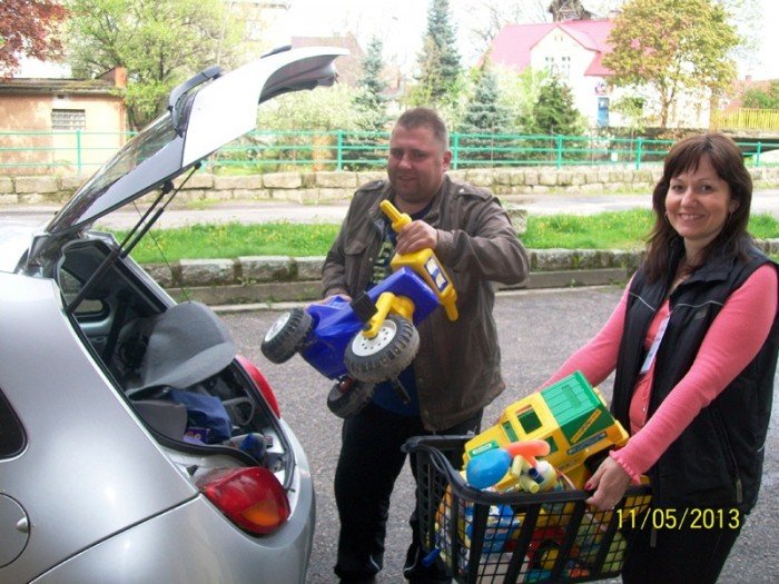 jeleniogorzanie-szeroko-otworzyli-serca-dla-potrzebujacych-i-pospieszyli-z-darami-foto-46452