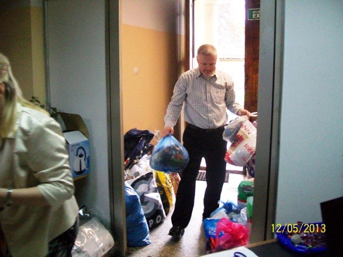 jeleniogorzanie-szeroko-otworzyli-serca-dla-potrzebujacych-i-pospieszyli-z-darami-foto-46452