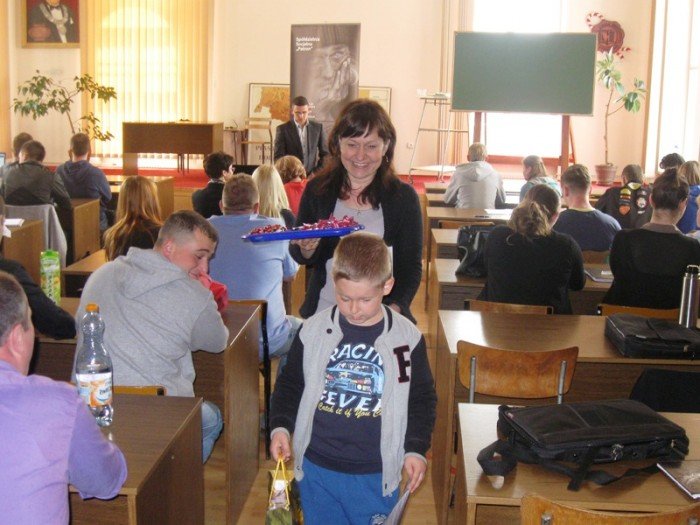 jeleniogorzanie-szeroko-otworzyli-serca-dla-potrzebujacych-i-pospieszyli-z-darami-foto-46452
