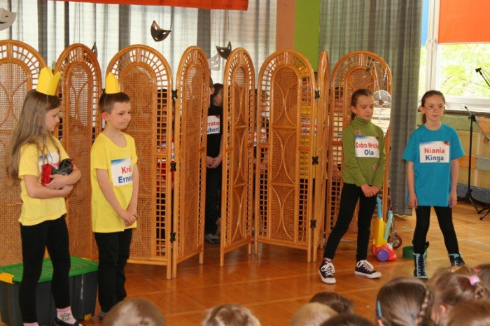 jeleniogorskie-maluchy-na-przegladzie-teatrow-przedszkolnych-pieknie-graja-foto-46472