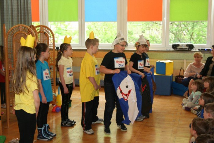 jeleniogorskie-maluchy-na-przegladzie-teatrow-przedszkolnych-pieknie-graja-foto-46472
