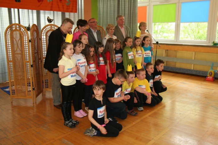 jeleniogorskie-maluchy-na-przegladzie-teatrow-przedszkolnych-pieknie-graja-foto-46472