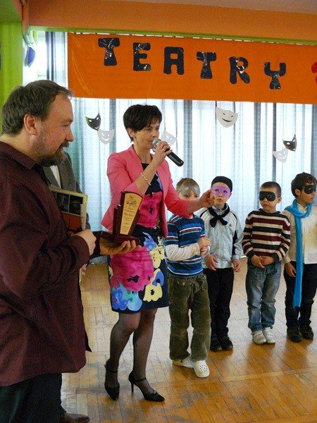 jeleniogorskie-maluchy-na-przegladzie-teatrow-przedszkolnych-pieknie-graja-foto-46472