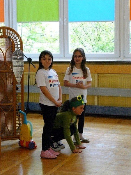 jeleniogorskie-maluchy-na-przegladzie-teatrow-przedszkolnych-pieknie-graja-foto-46472