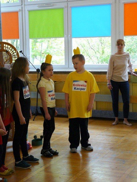 jeleniogorskie-maluchy-na-przegladzie-teatrow-przedszkolnych-pieknie-graja-foto-46472