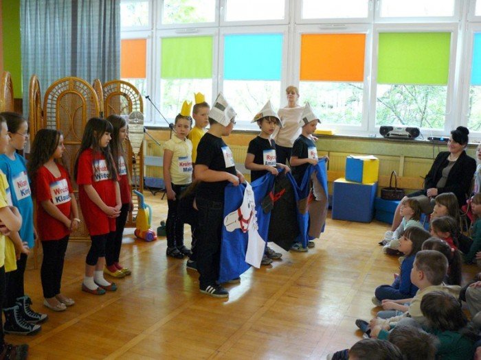 jeleniogorskie-maluchy-na-przegladzie-teatrow-przedszkolnych-pieknie-graja-foto-46472