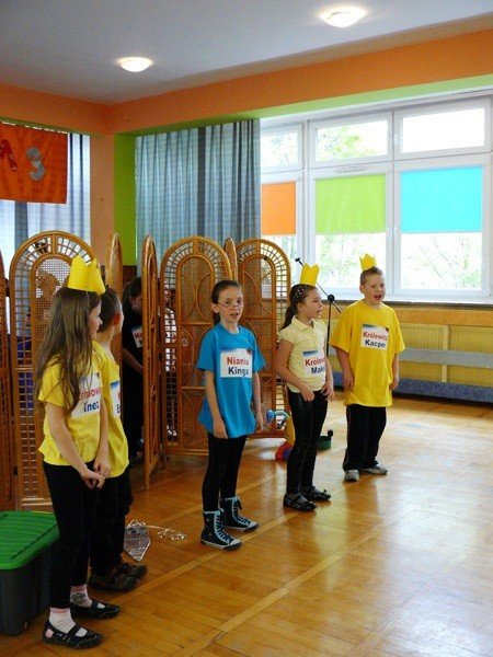 jeleniogorskie-maluchy-na-przegladzie-teatrow-przedszkolnych-pieknie-graja-foto-46472