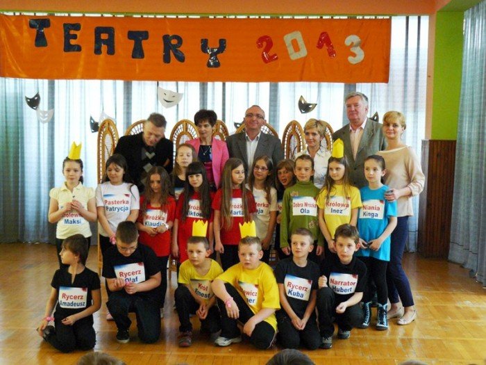 jeleniogorskie-maluchy-na-przegladzie-teatrow-przedszkolnych-pieknie-graja-foto-46472