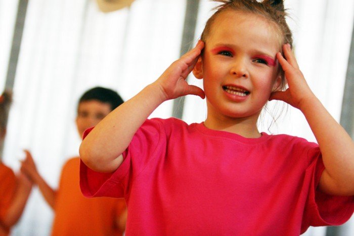 jeleniogorskie-maluchy-na-przegladzie-teatrow-przedszkolnych-pieknie-graja-foto-46472