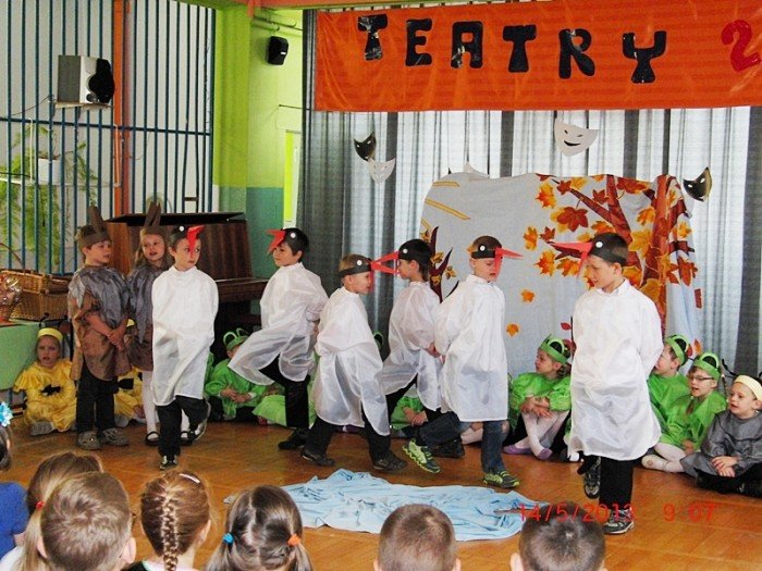jeleniogorskie-maluchy-na-przegladzie-teatrow-przedszkolnych-pieknie-graja-foto-46472
