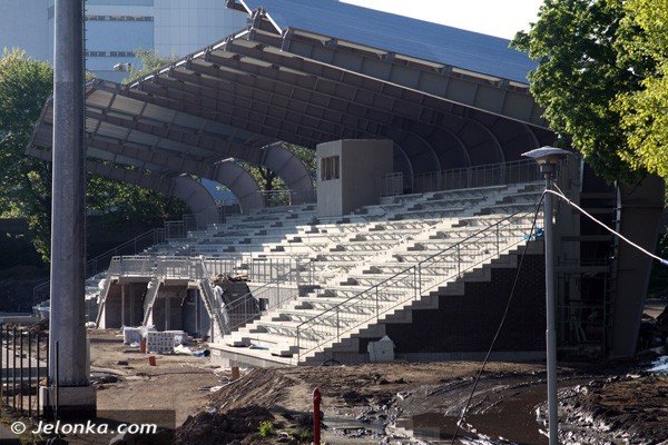 zatrudnieni-na-budowie-stadionu-bez-wypat-foto-46483