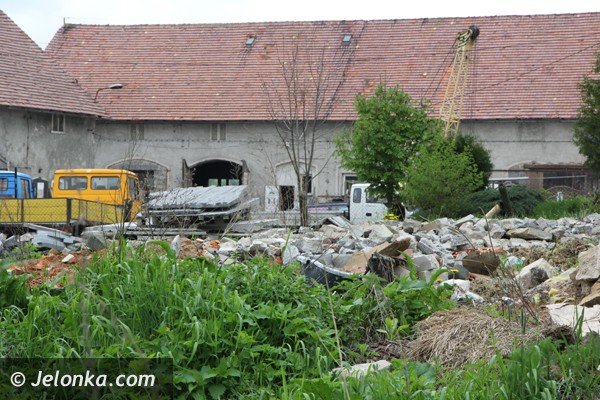 odpady-przy-studni-z-woda-pitna-w-pasieczniku-foto-46484