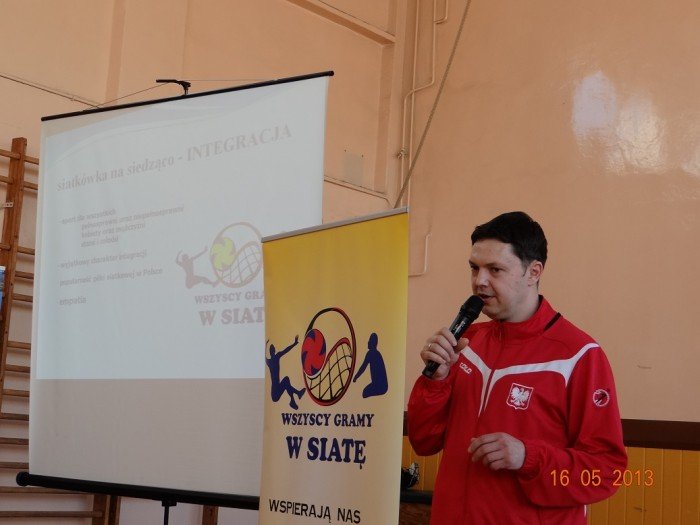 wszyscy-gramy-w-siate-dzisiaj-spotkanie-w-sp-8-foto-46491