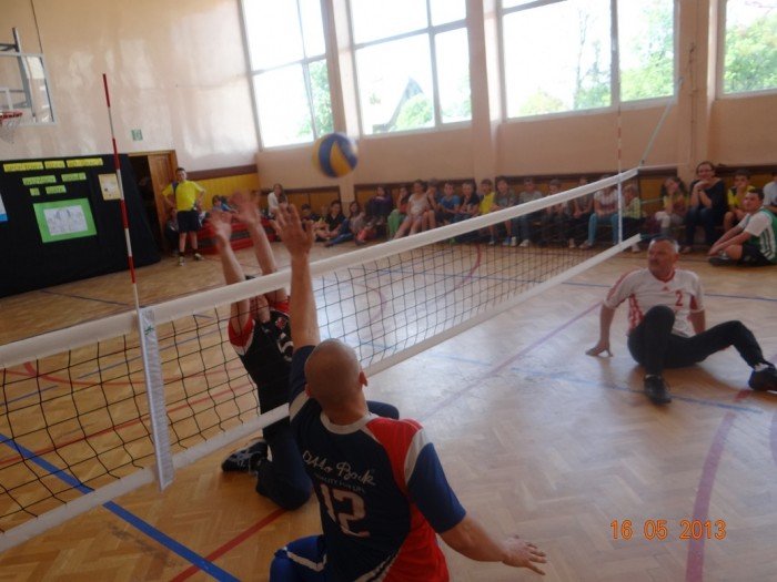 wszyscy-gramy-w-siate-dzisiaj-spotkanie-w-sp-8-foto-46491