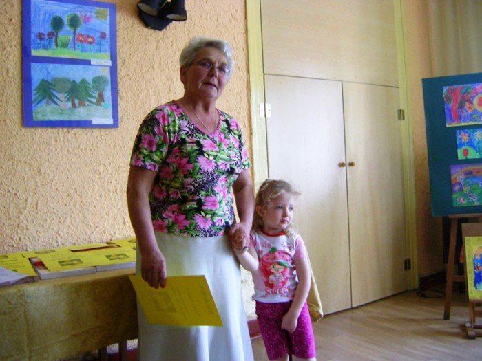 modzi-artysci-odebrali-w-mdk-nagrody-za-wiosenne-obrazki-foto-46531