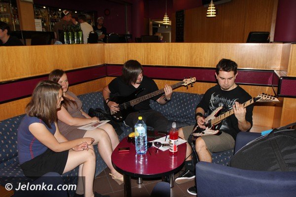 tak-byo-w-jeleniej-gorze-na-castingu-do-must-be-the-music-foto-46551
