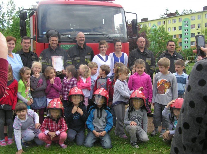 pozorowany-pozar-w-przedszkolu-dzieci-swietnie-sobie-poradziy-foto-46619