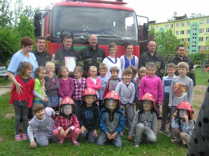 pozorowany-pozar-w-przedszkolu-dzieci-swietnie-sobie-poradziy-foto-46619