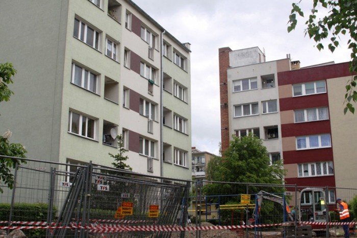 ciepa-woda-popynie-z-sieci-potora-tysiaca-junkersow-do-lamusa-foto-46620