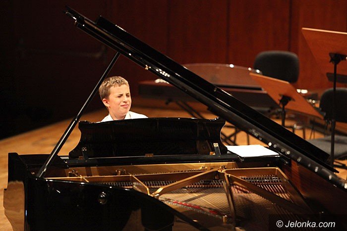koncert-galowy-na-30lecie-szkoy-muzycznej-im-j-garsci-foto-46687
