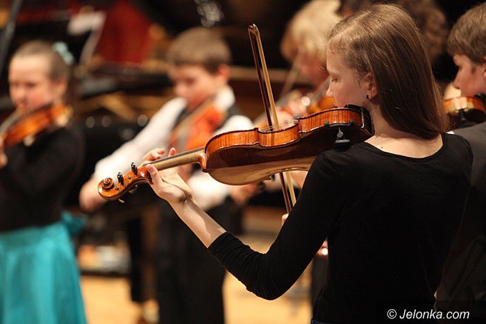 koncert-galowy-na-30lecie-szkoy-muzycznej-im-j-garsci-foto-46687