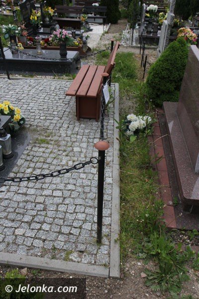 porzadki-prawne-na-jeleniogorskich-cmentarzach-foto-46712