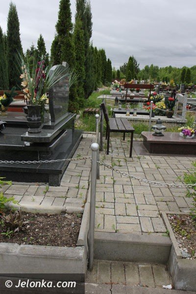 porzadki-prawne-na-jeleniogorskich-cmentarzach-foto-46712